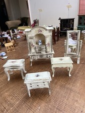 Dolls House Bedroom Furniture
