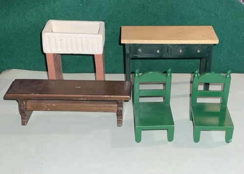 Dolls house furniture - furniture, job