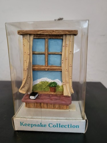 Dolls house furniture resin - dolls,